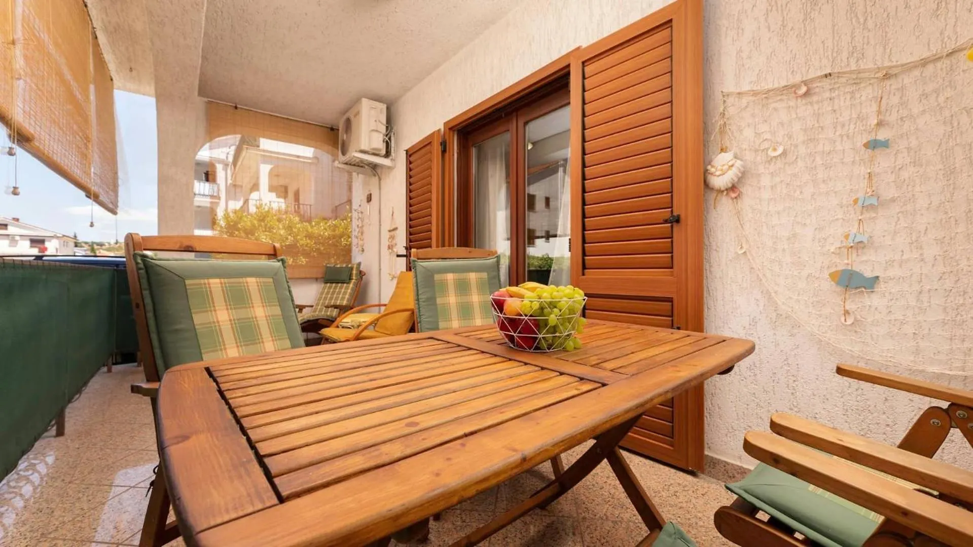 Apartments With A Parking Space Nska, Krk - 21727 Malinska 0*,